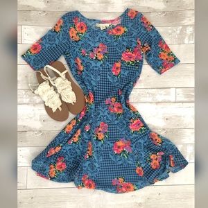 ⭐️ Half-sleeve dress